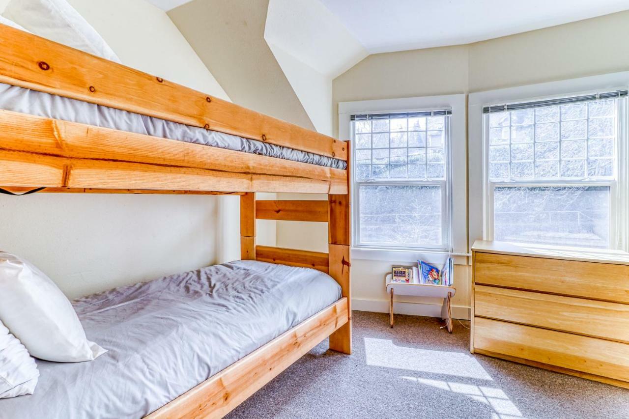 Azusa House Hood River Luaran gambar