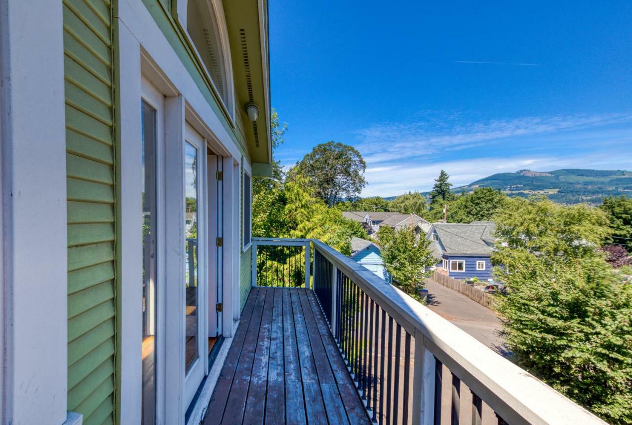 Azusa House Hood River Luaran gambar