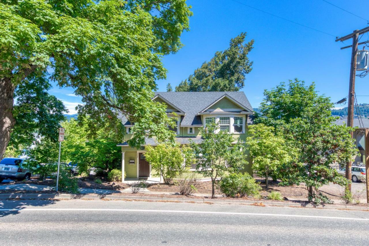 Azusa House Hood River Luaran gambar
